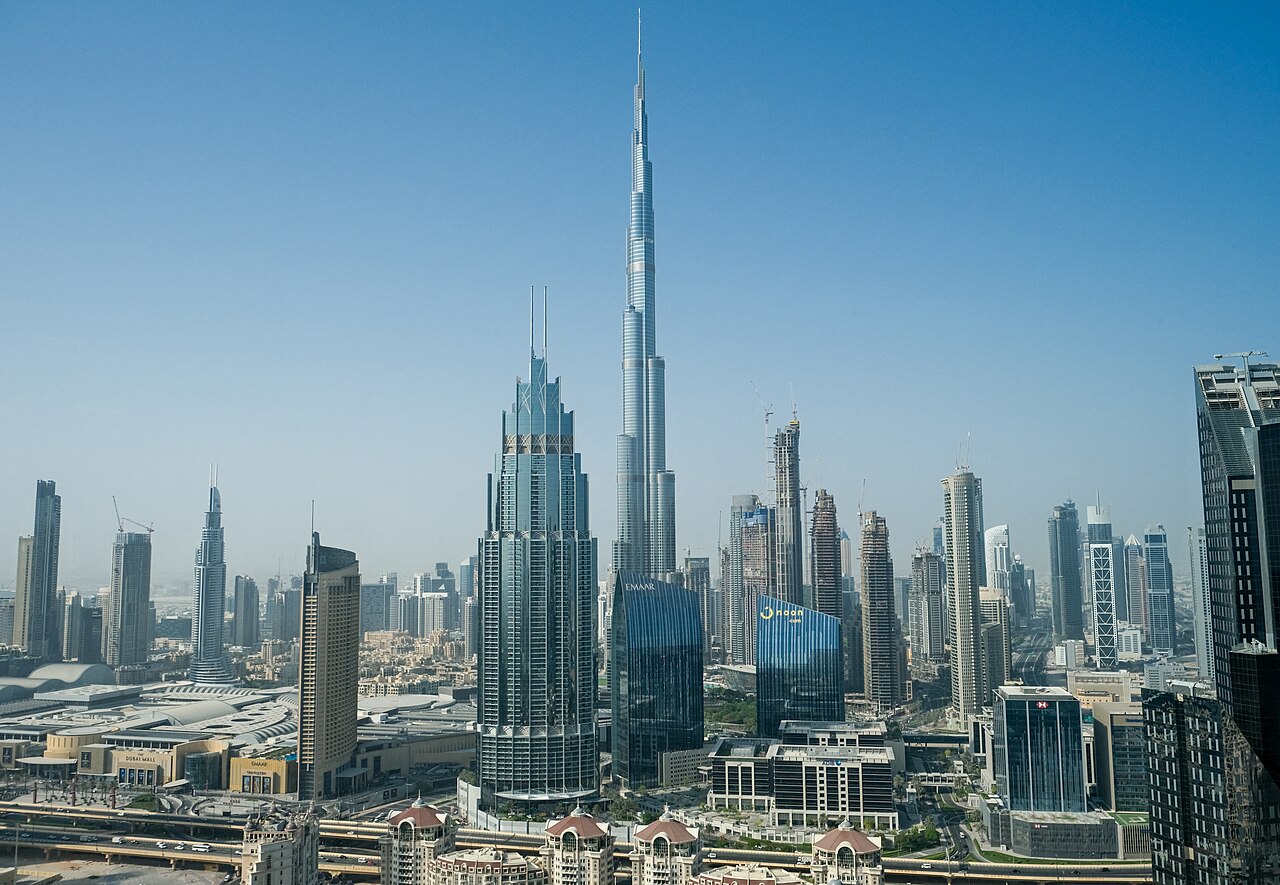 Dubai Tourism Overview: Exploring City Sights and Shore Excursions